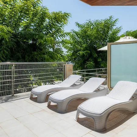 Olympo Apartment *